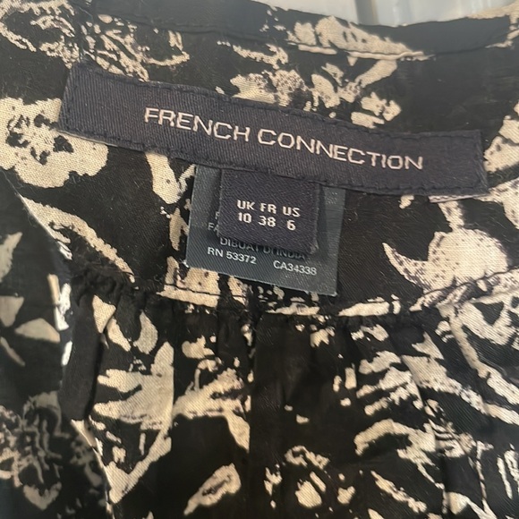 French connection jump suit - Picture 2 of 5